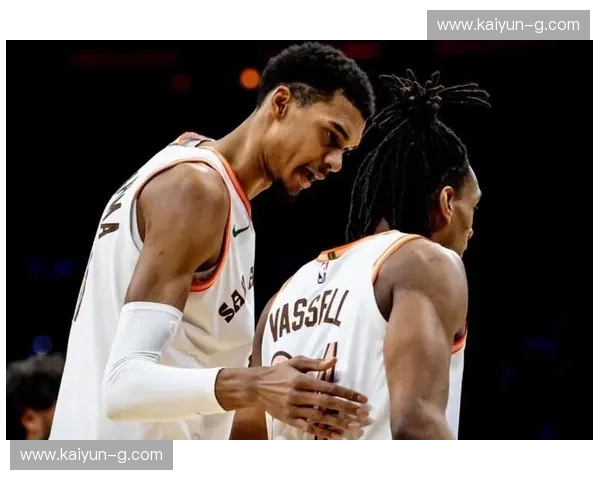 圣城长塔对阵克城铁骑:文班亚马与米切尔的未来之战,谁才是真正的赢家? 圣城长塔对阵克城铁骑:文班亚马与米切尔的未来之战,谁才是真正的赢家?